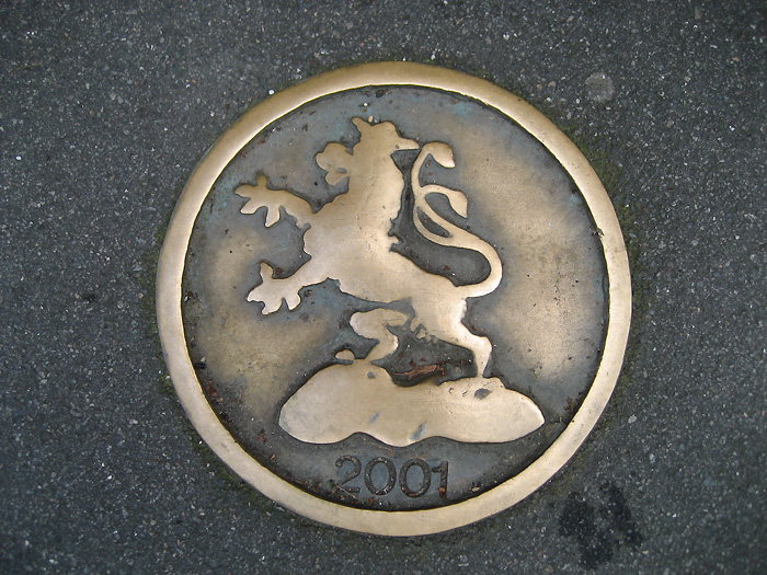 2001